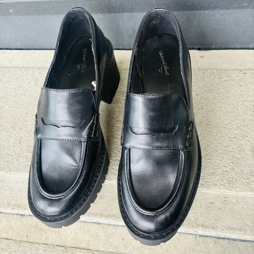 Universal Thread Women’s Maisy chunky Platform heel Black penny Loafers